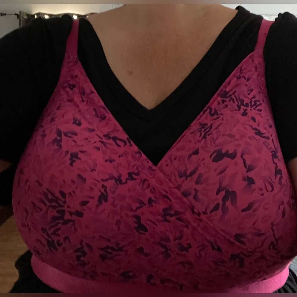 Set of 4 Penningtons Dessee Wireless Bras in Size 46C.